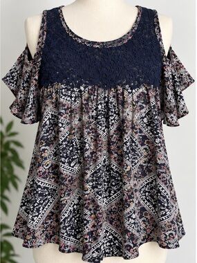 Maurices Plus Size 2X Paisley Lace Cold Shoulder Boho Top